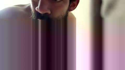 naluboi2lit online show from May 24, 1:38 pm