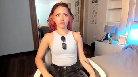 ----Namea------ online show from October 22, 7:35 pm