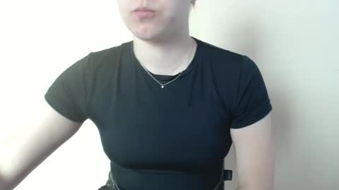 Nana online show from April 2, 5:38 am