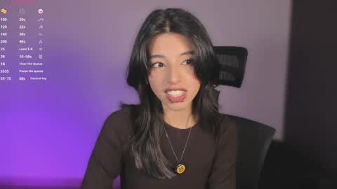 Nana  Natalia online show from April 29, 7:09 pm