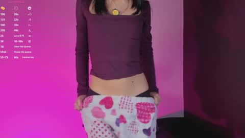 Snapshot of nanakodollx chatting on May 25, 9:10 pm Nana Natalia online show from May 25, 9:10 pm