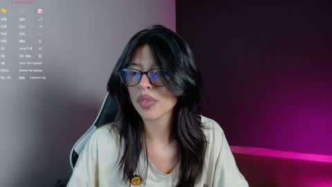 Snapshot of nanakodollx chatting on July 17, 1:34 am Nana Natalia online show from July 17, 1:34 am