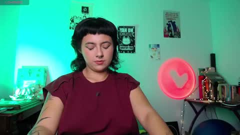 Alma  Maria online show from September 14, 11:15 pm