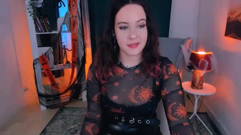 Nana online show from October 25, 9:09 pm