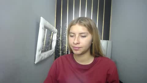 Snapshot of nancy_blonde chatting on May 12, 1:41 pm nancy blonde online show from May 12, 1:41 pm