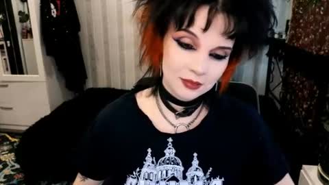 Snapshot of nancyaddams chatting on July 2, 3:40 pm Nancy online show from July 2, 3:40 pm