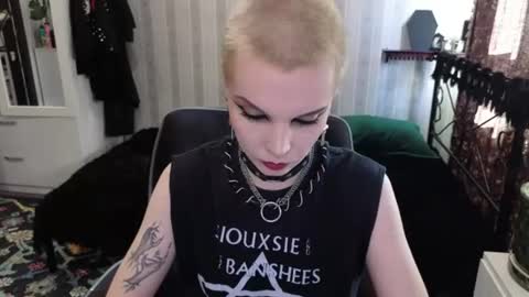 Snapshot of nancyaddams chatting on July 9, 3:27 pm Nancy online show from July 9, 3:27 pm