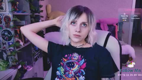 Monday-Friday 12-4 AM and 6-9 AM New York time online show from March 31, 8:31 pm