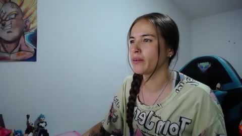 Snapshot of nanna_yoshi chatting on February 19, 3:06 am nanna yoshi online show from February 19, 3:06 am