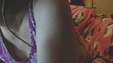 Snapshot of nannabaldur chatting on July 13, 12:30 pm Nanna Baldur online show from July 13, 12:30 pm