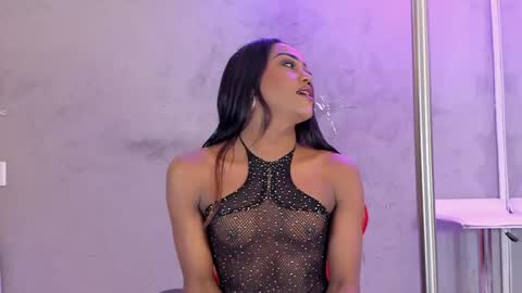 Naomi Blair online show from May 31, 3:26 am