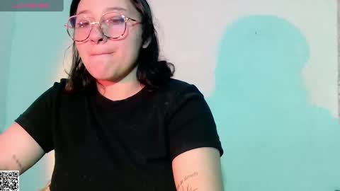 Naomi online show from February 14, 4:15 am