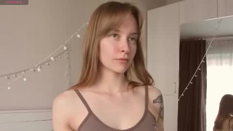 Naomi online show from June 19, 3:27 pm