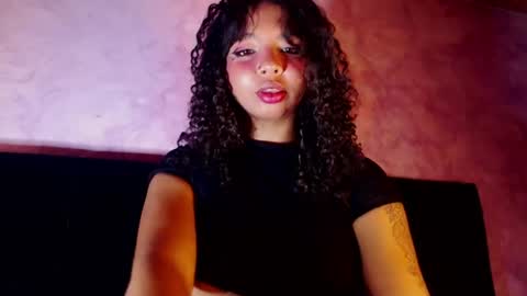 Snapshot of naomi_rider77 chatting on July 8, 7:24 am mara Jos online show from July 8, 7:24 am