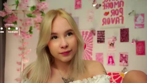 Angel online show from January 18, 11:03 am