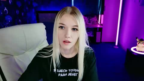 naomihita online show from February 5, 12:21 pm