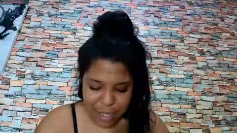 Snapshot of naomii_campbelll chatting on April 21, 9:28 pm Naomi Campbel online show from April 21, 9:28 pm