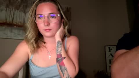 Jack  Naomi online show from April 4, 5:06 am