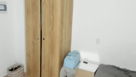 Naomi Moore online show from March 18, 10:13 pm