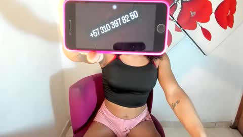 naomiwildburn online show from February 8, 1:36 pm