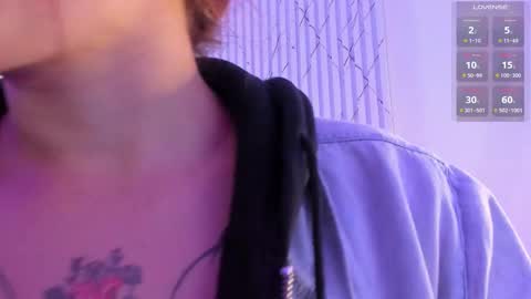 Naomy  online show from March 26, 3:12 am