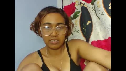 Snapshot of narindra884634 chatting on February 28, 7:26 pm narindra884634 online show from February 28, 7:26 pm