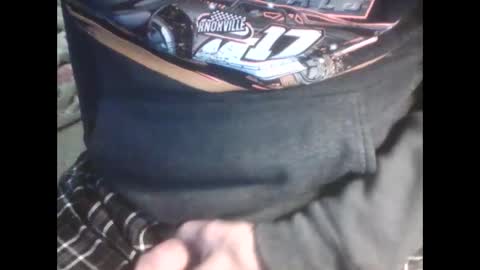 Snapshot of nasdude36 chatting on February 19, 5:27 pm nasdude36 online show from February 19, 5:27 pm