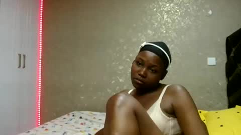 Snapshot of nasha_nei chatting on May 20, 2:51 am Nasha online show from May 20, 2:51 am