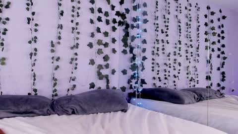 Snapshot of nastasha_nasty1 chatting on January 16, 10:44 pm Maira online show from January 16, 10:44 pm