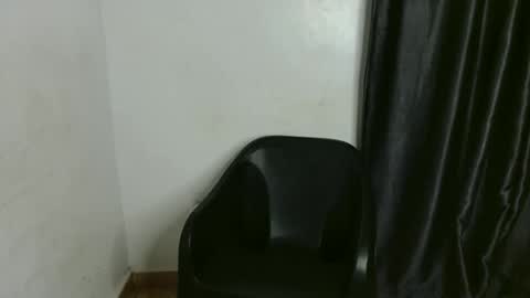 Snapshot of nasty_creamypussyy chatting on February 17, 7:20 pm Mila online show from February 17, 7:20 pm