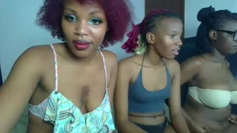 Snapshot of nasty_divah chatting on April 16, 9:26 pm nasty_divah online show from April 16, 9:26 pm