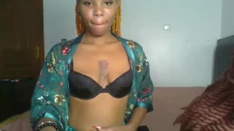 Snapshot of nasty_divah chatting on May 13, 8:12 am nasty_divah online show from May 13, 8:12 am
