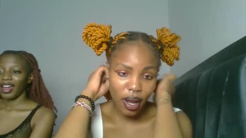 Snapshot of nasty_divah chatting on May 21, 7:15 am nasty_divah online show from May 21, 7:15 am
