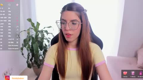 Snapshot of nat_bakerss chatting on May 4, 7:21 pm nat_bakerss online show from May 4, 7:21 pm
