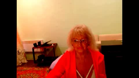 natali online show from October 15, 6:35 am