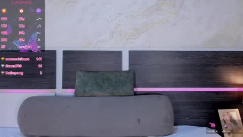 Snapshot of natalia_cruzz chatting on April 21, 2:51 am Nata online show from April 21, 2:51 am