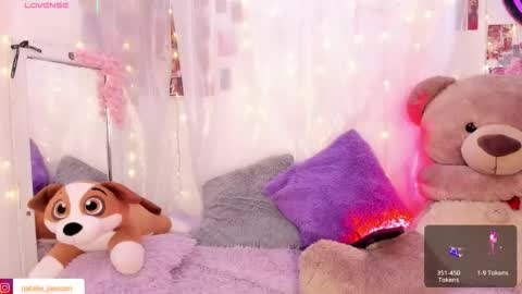       online show from March 29, 6:52 pm