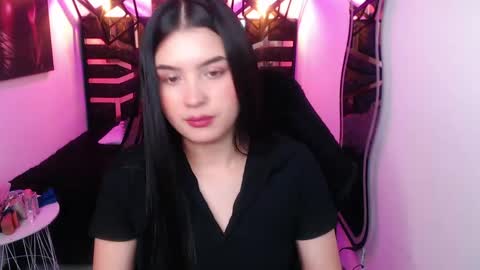 Snapshot of natalie_loffreda chatting on April 27, 8:18 pm natalie online show from April 27, 8:18 pm