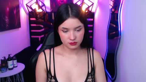 Snapshot of natalie_loffreda chatting on May 13, 7:55 pm natalie online show from May 13, 7:55 pm