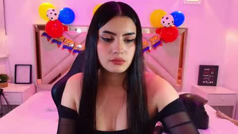 Snapshot of natalie_loffreda chatting on July 10, 8:44 pm natalie online show from July 10, 8:44 pm