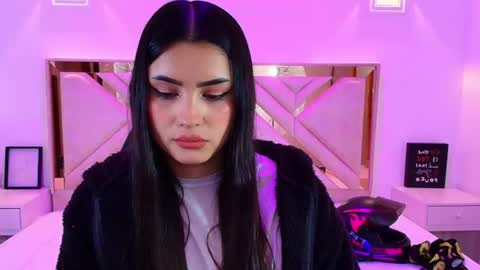 Snapshot of natalie_loffreda chatting on July 13, 8:00 pm natalie online show from July 13, 8:00 pm