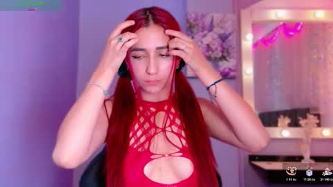 natalliapradas online show from March 24, 5:07 pm