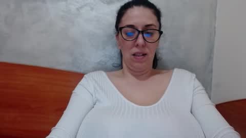 Snapshot of natally565656 chatting on March 22, 3:04 pm natally online show from March 22, 3:04 pm