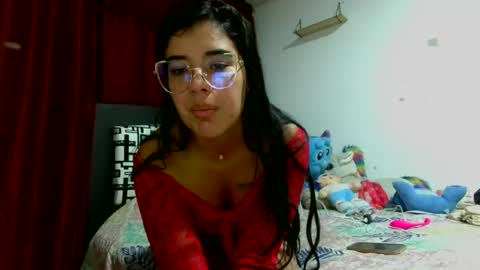 Snapshot of nataly_2908 chatting on July 2, 8:09 am nataly_2908 online show from July 2, 8:09 am