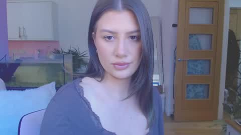 Natasha  will be online during the week of the 25th  online show from April 21, 1:50 pm