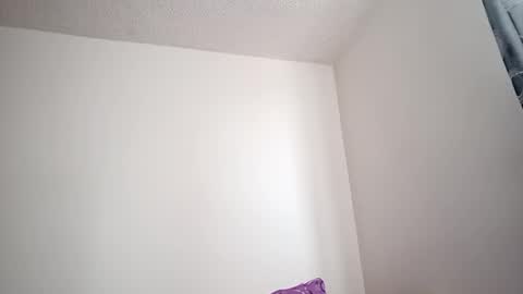 Snapshot of natasha_992750 chatting on February 6, 3:31 pm Natasha online show from February 6, 3:31 pm