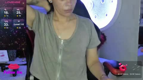 Snapshot of natasha__logan chatting on May 12, 4:42 am Natasha online show from May 12, 4:42 am