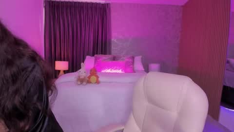 Snapshot of natasha_aniston1 chatting on May 28, 7:22 pm Natasha aniston1 online show from May 28, 7:22 pm