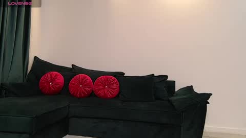 Snapshot of natasha_bigass chatting on May 18, 7:52 pm Naty online show from May 18, 7:52 pm