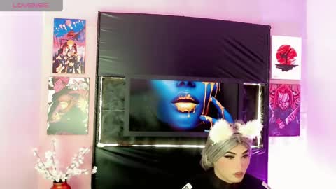 Snapshot of natasha_clifford chatting on April 6, 7:26 pm natasha_clifford online show from April 6, 7:26 pm